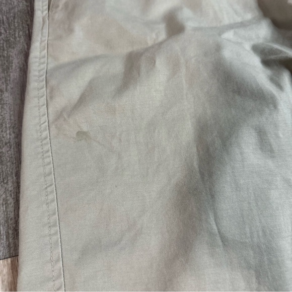 Oxford Golf Stretch Khaki Shorts, 34 Men - Picture 2 of 9